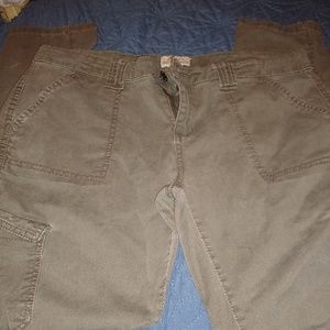Aeropostale Army green pants